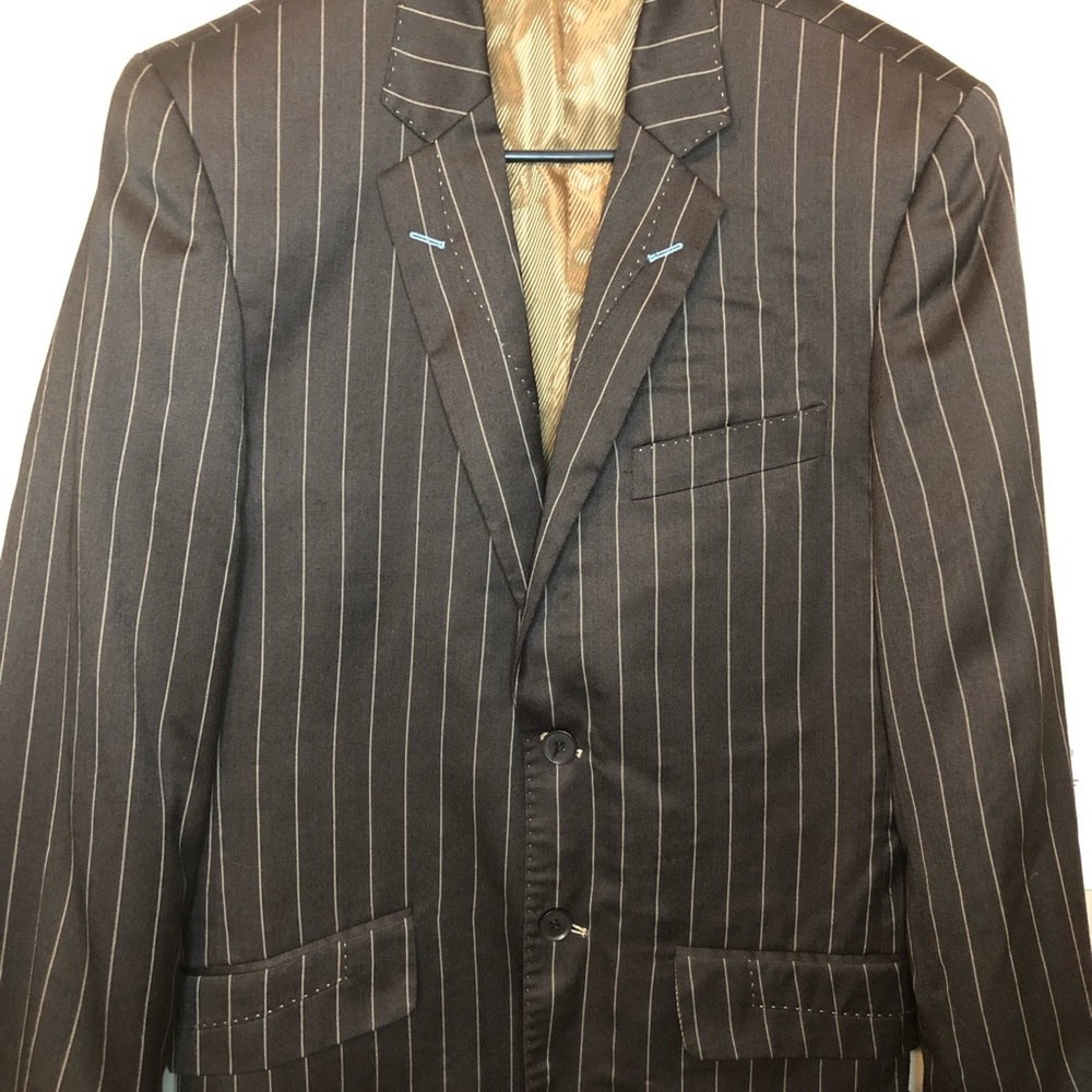Valentino Ferrel (Italy) 3-piece suit 💥